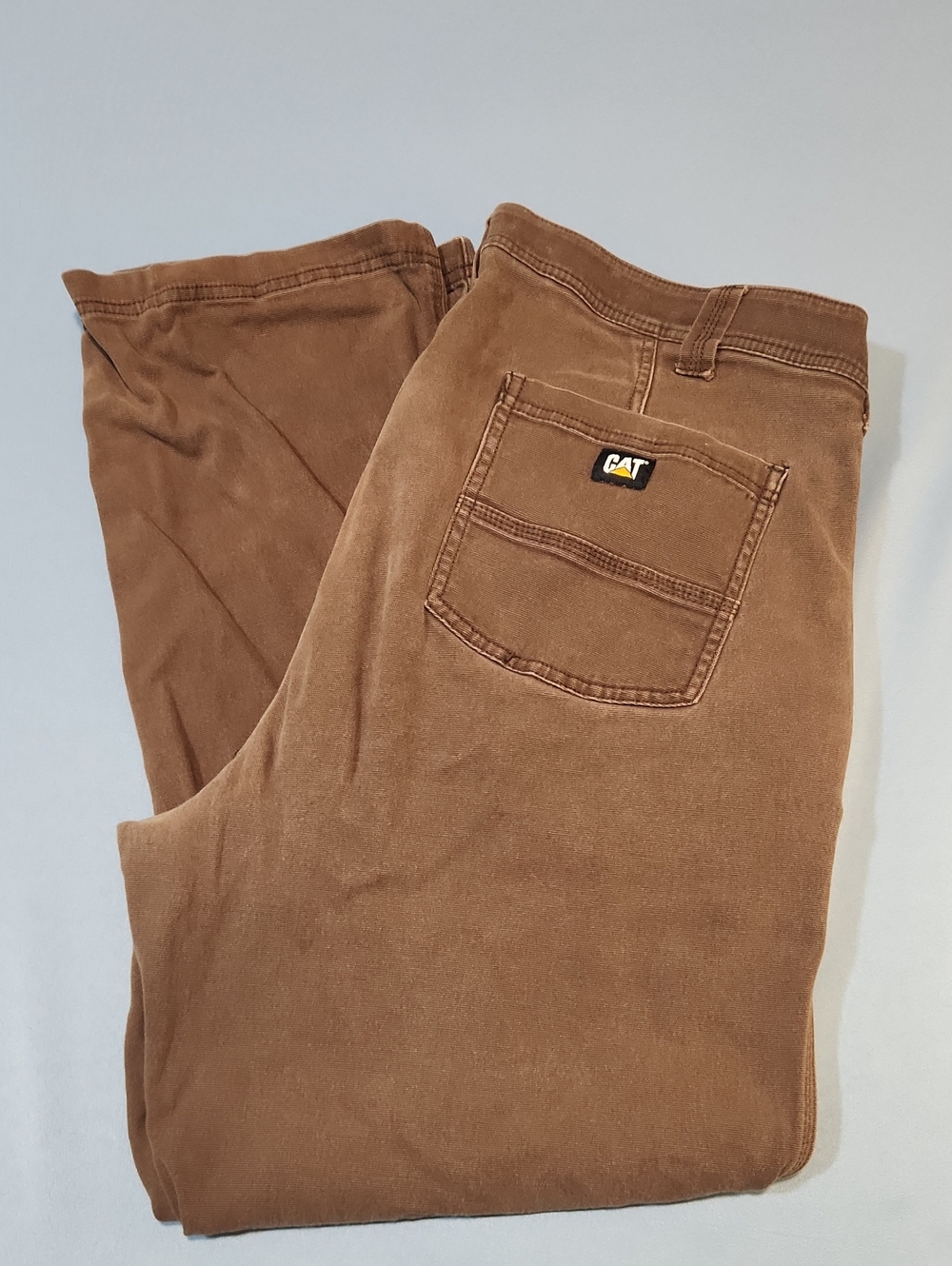 Caterpillar Men's Brown Work Pants. 40 X 32.